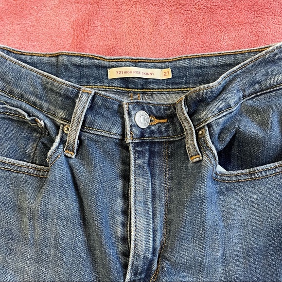 Levi’s Skinny Jeans - Picture 3 of 3